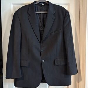 Chaps by Ralph Lauren Mens 2pc pin striped Suit- Excell condition.
